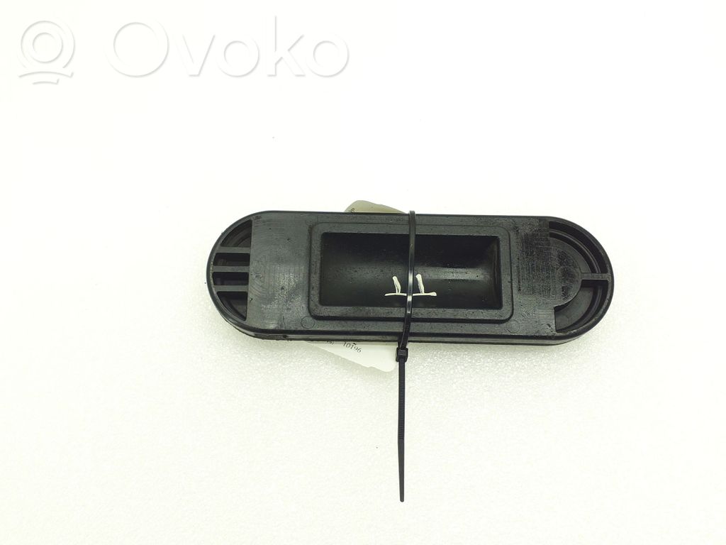 Audi TT TTS Mk2 Jacking socket point 