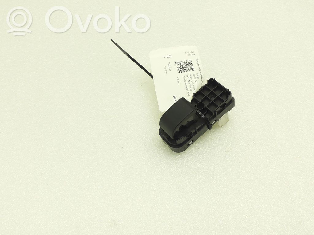 Mazda 3 II Electric window control switch 