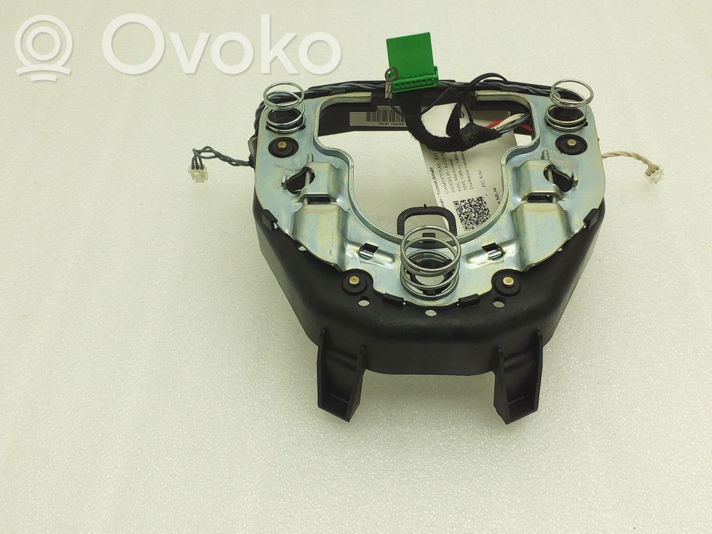 Volvo S80 Steering wheel trim 
