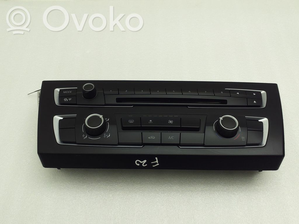 BMW 3 F30 F35 F31 Climate control unit 