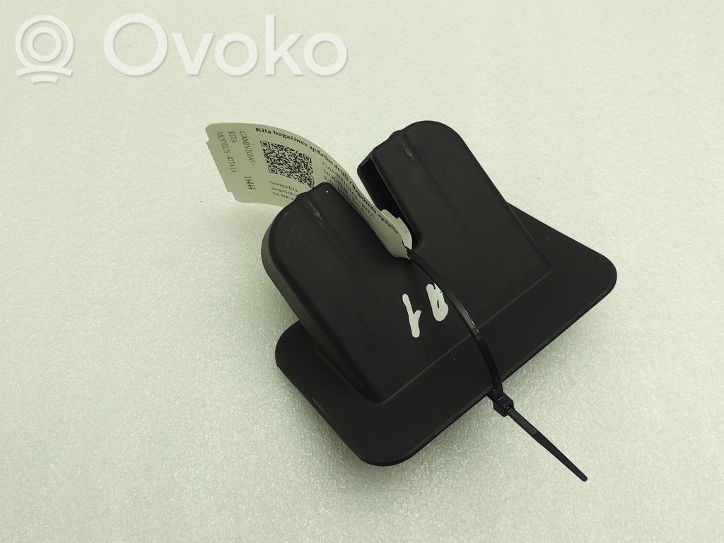 Audi A1 Tailgate/boot lid lock trim 