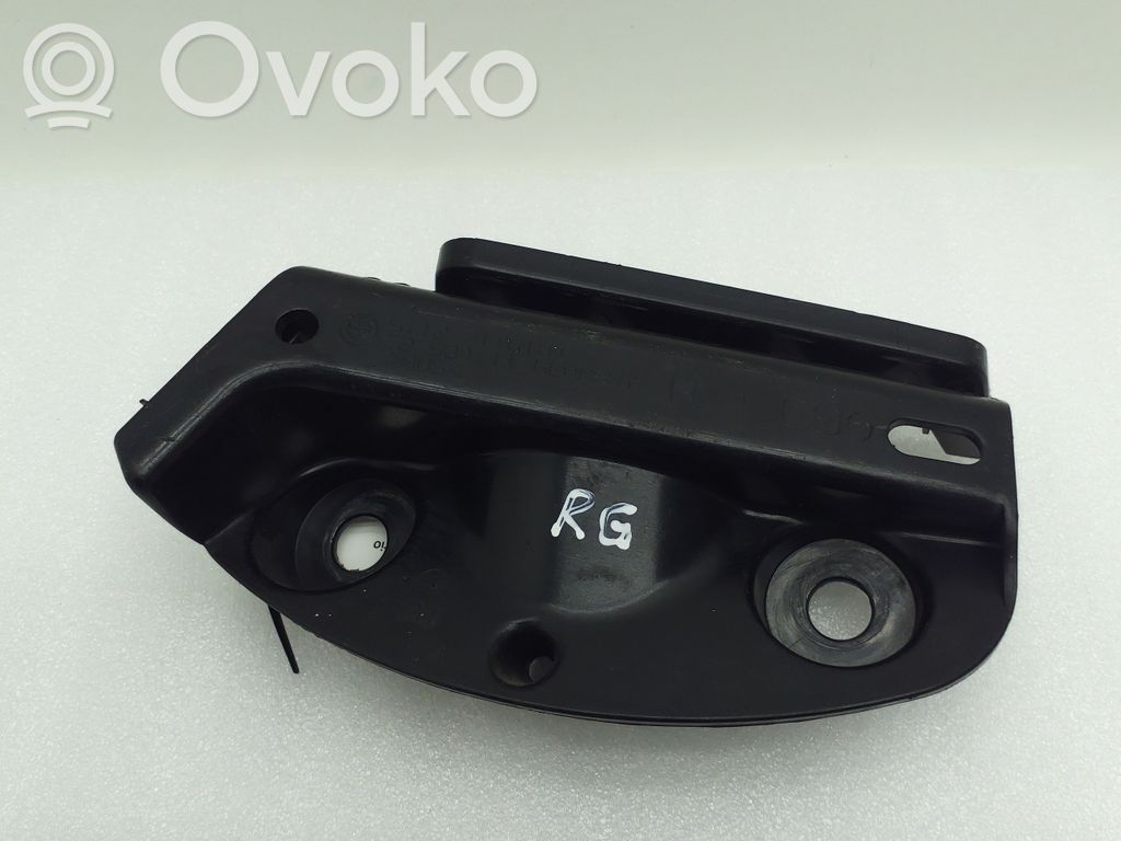 BMW 3 E90 E91 Rear bumper mounting bracket 