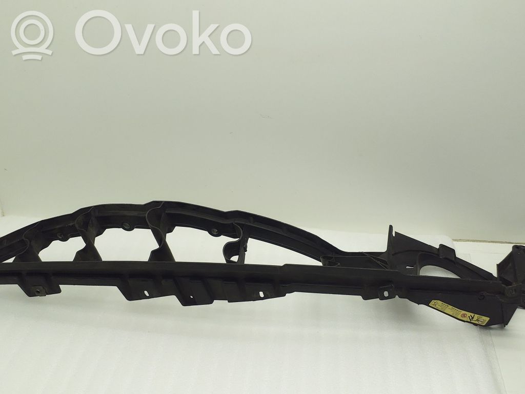 BMW X5 E70 Laikiklis sparno 