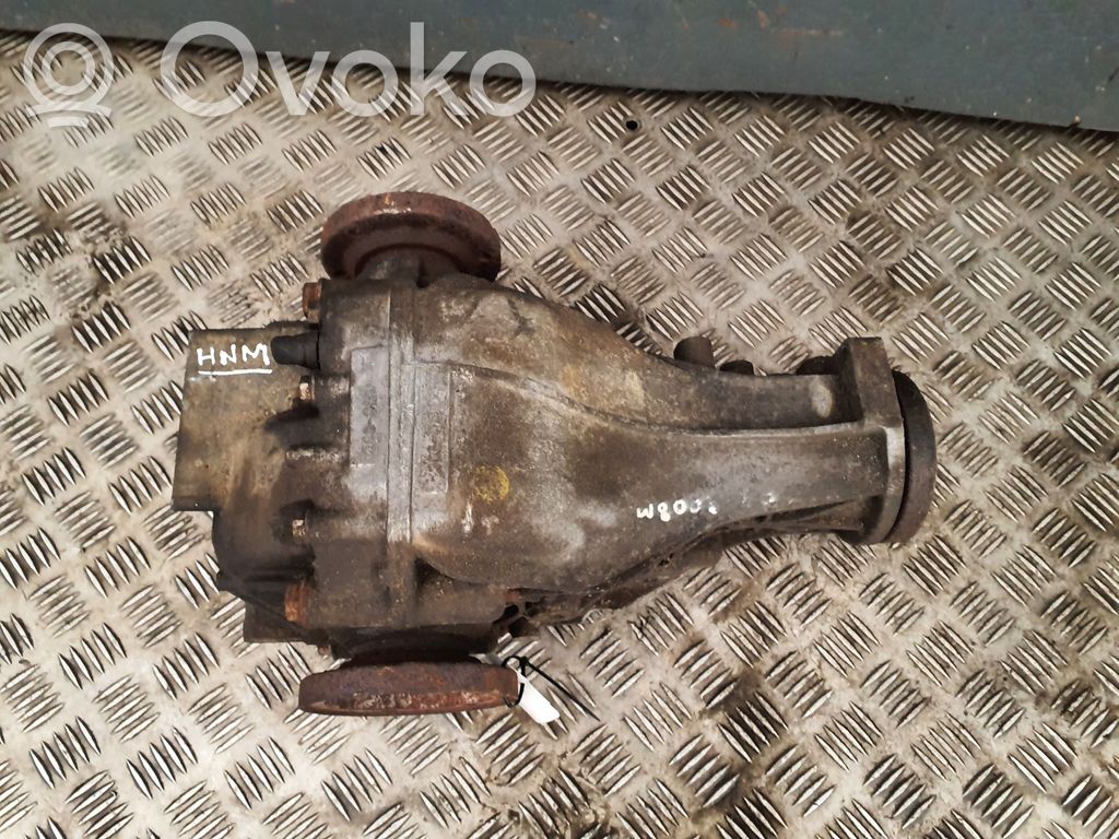 Audi A8 S8 D3 4E Galinis reduktorius 