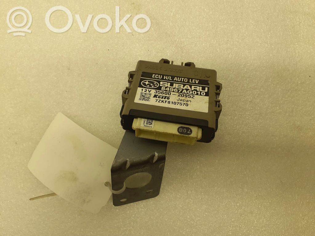 Subaru Legacy Light module LCM 