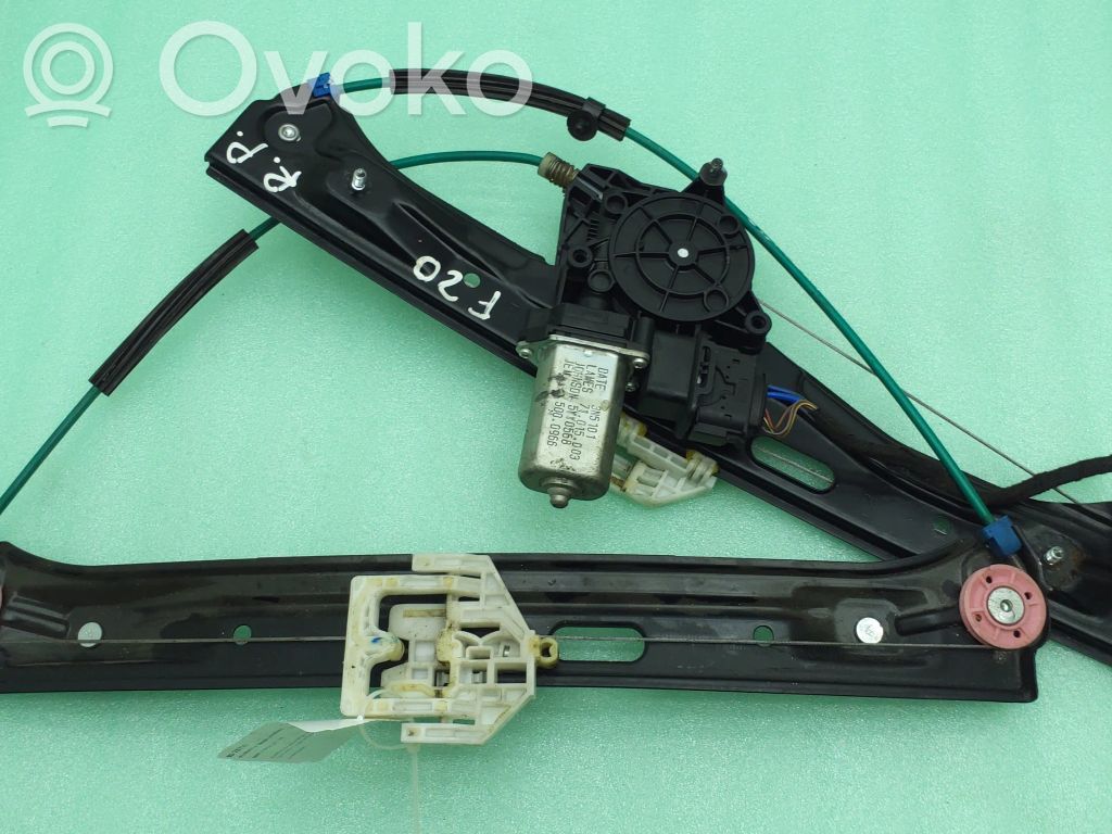 BMW 1 F20 F21 Front door window regulator with motor 