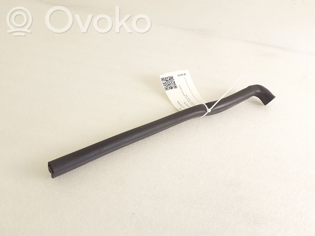 BMW 3 E90 E91 Engine compartment rubber 