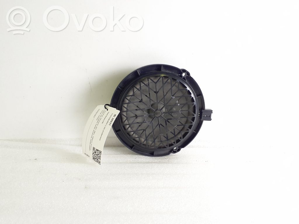Opel Vivaro Front door speaker 