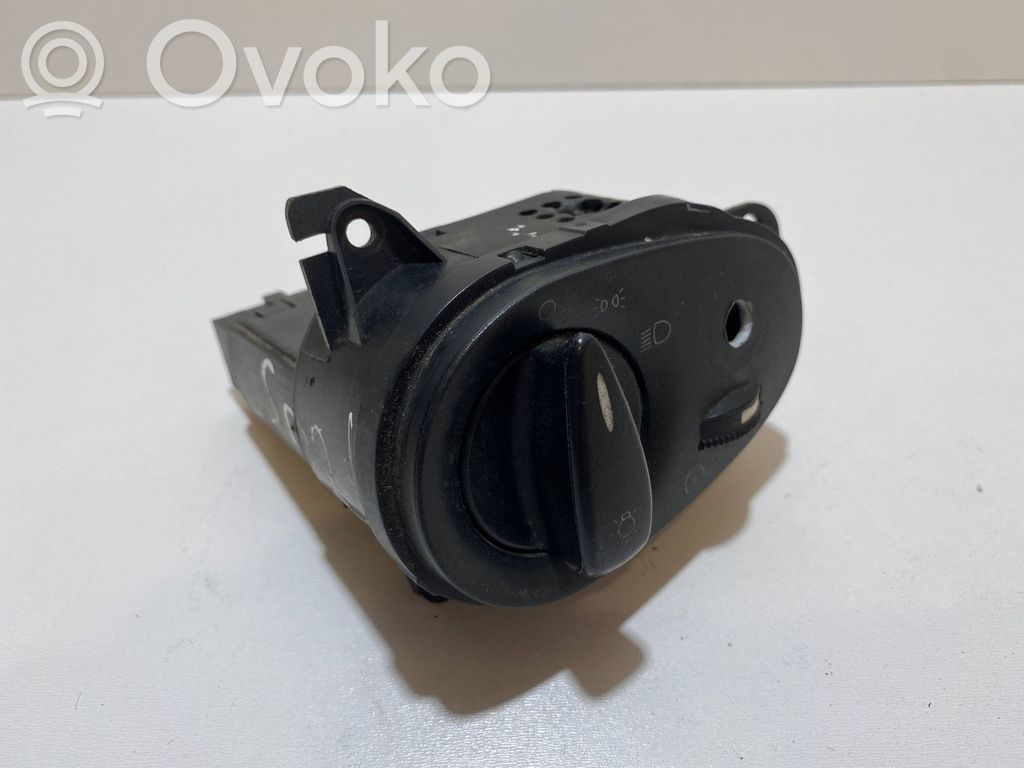 Ford Focus Lukturu slēdzis 