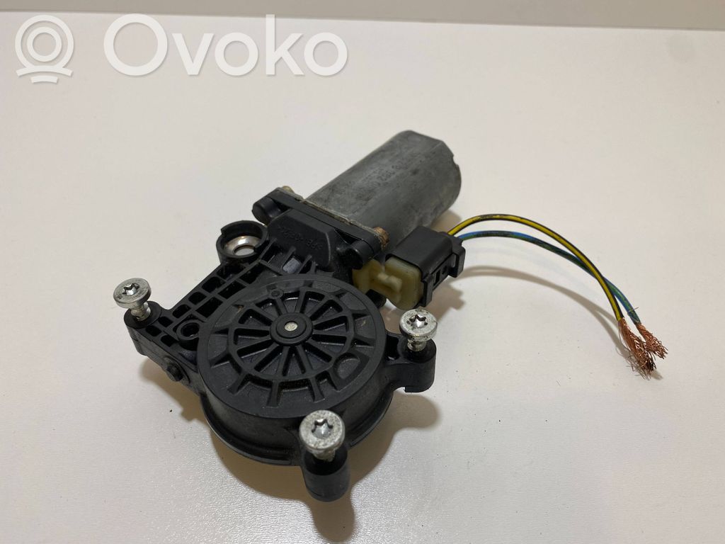 BMW 3 E46 Rear door window regulator motor 