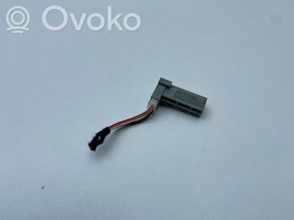 Mercedes-Benz E W212 Brake pedal sensor switch 