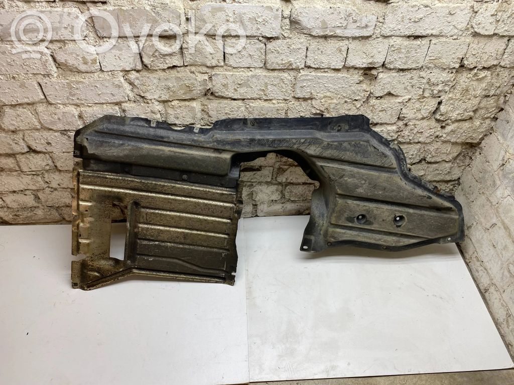 Placa protectora del centro/medio   7172077
