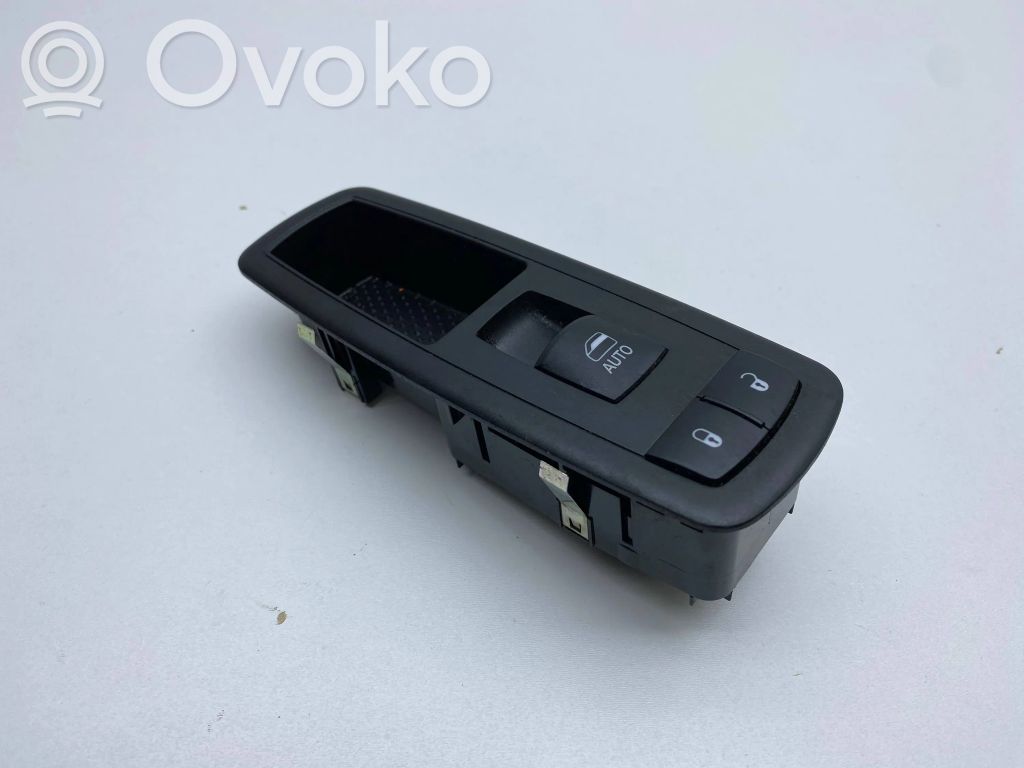 Electric window control switch   68268251AC,10123707