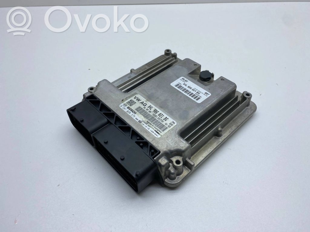 Audi A4 S4 B8 8K Engine control unit/module 