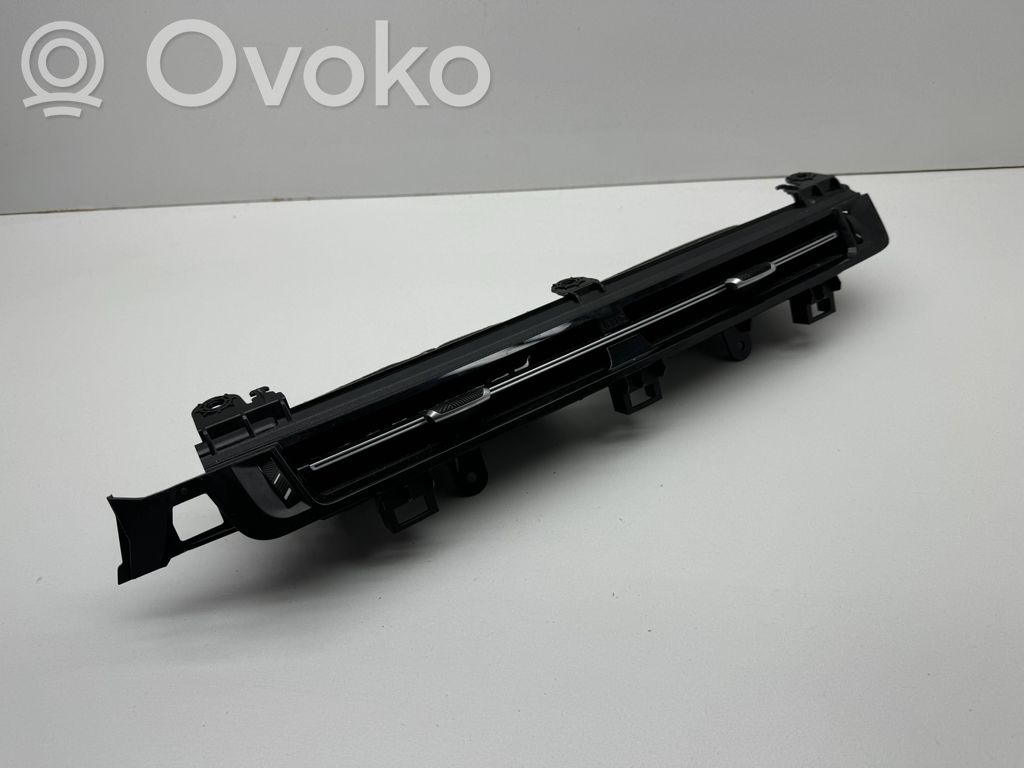BMW X1 U11 Dash center air vent grill 