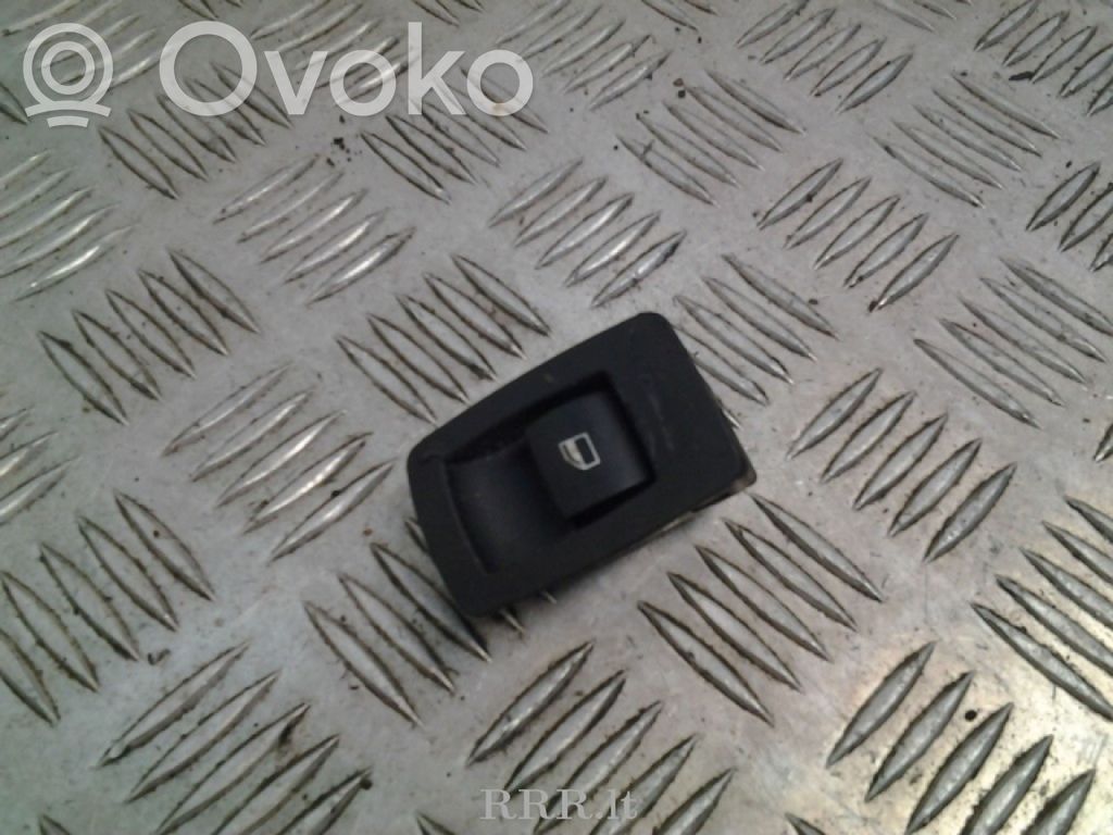 BMW 1 E81 E87 Electric window control switch 