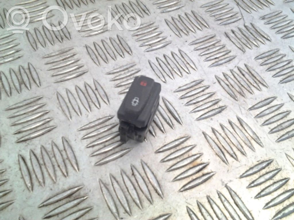 Renault Trafic II (X83) Central locking switch button 