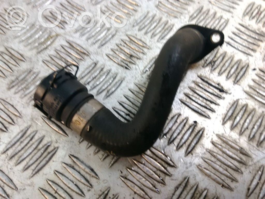 BMW 1 E81 E87 Engine coolant pipe/hose 
