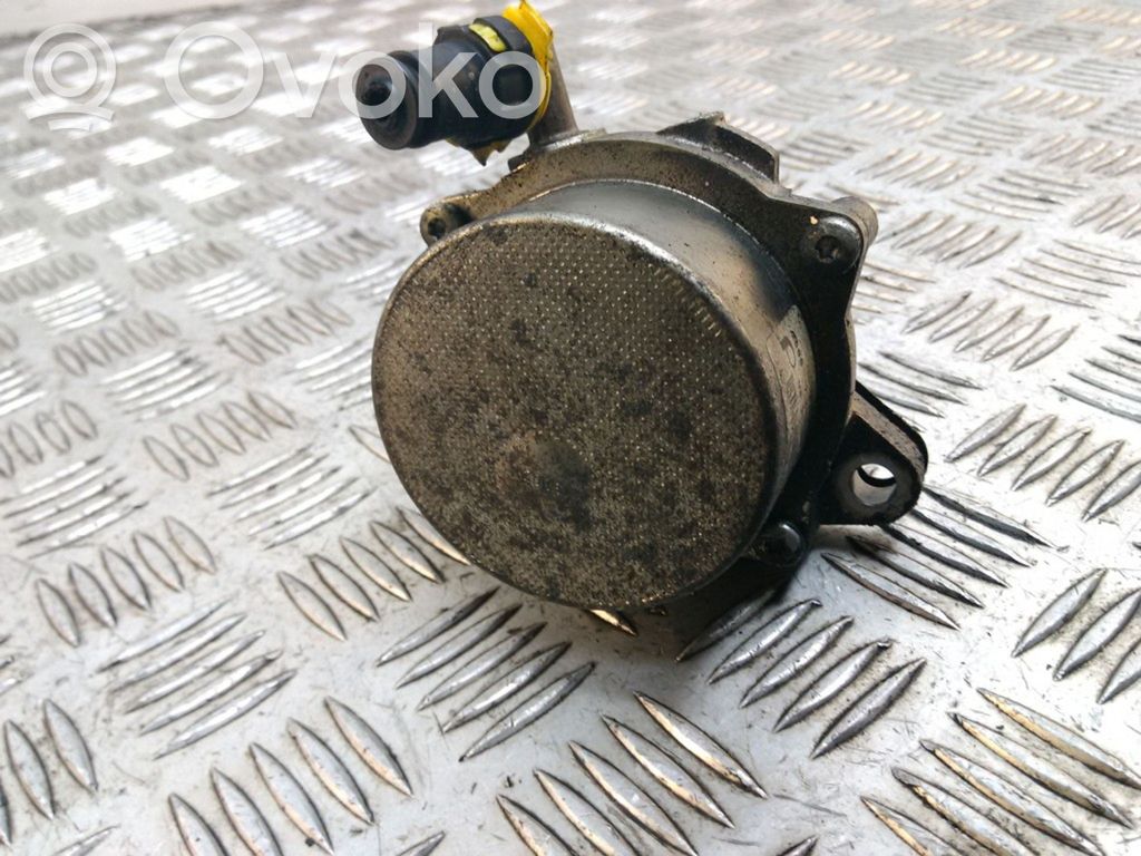 Alipainepumppu