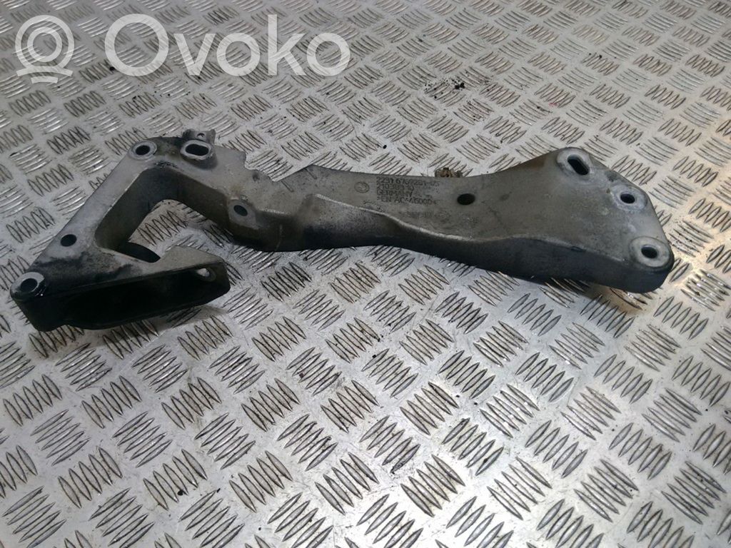 BMW 3 F30 F35 F31 Gear shift cable bracket 