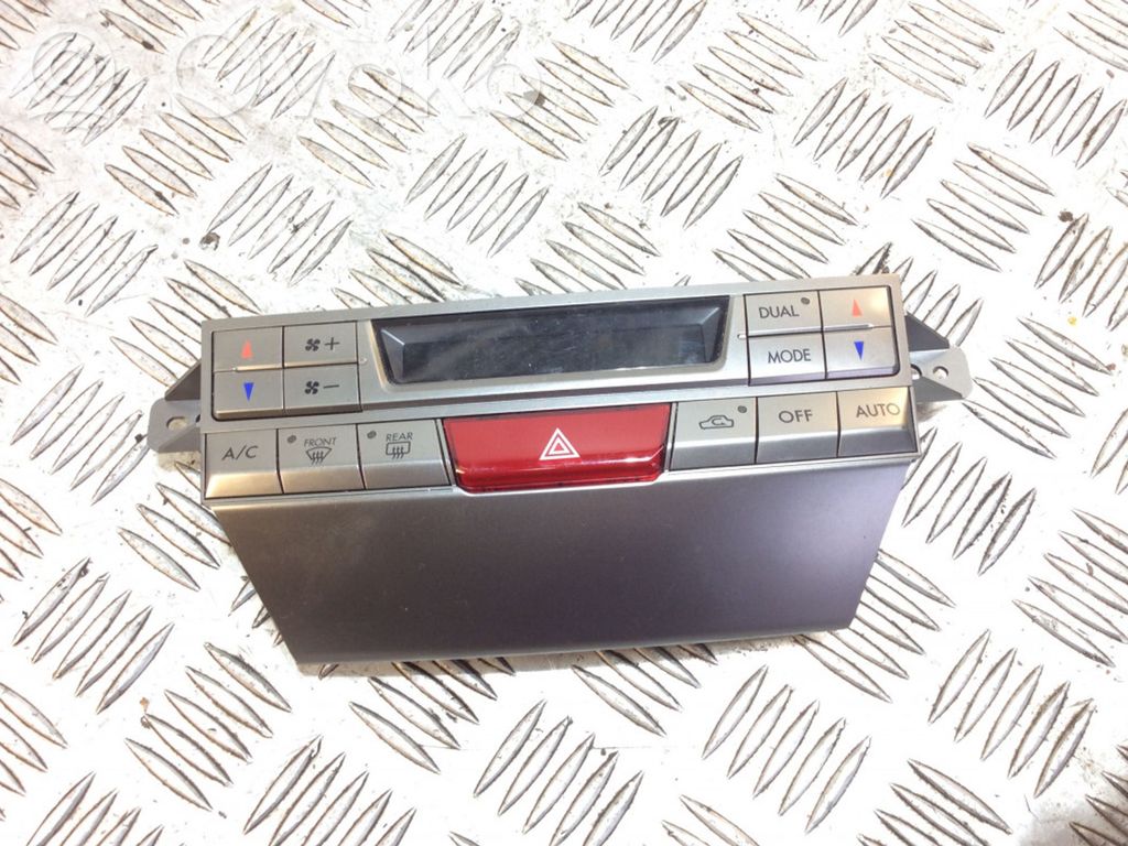 Subaru Legacy Climate control unit 