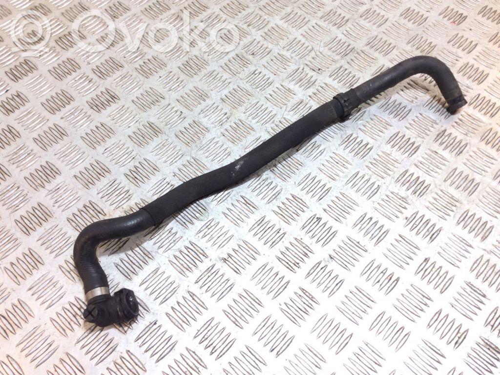 Engine coolant pipe/hose   7586131