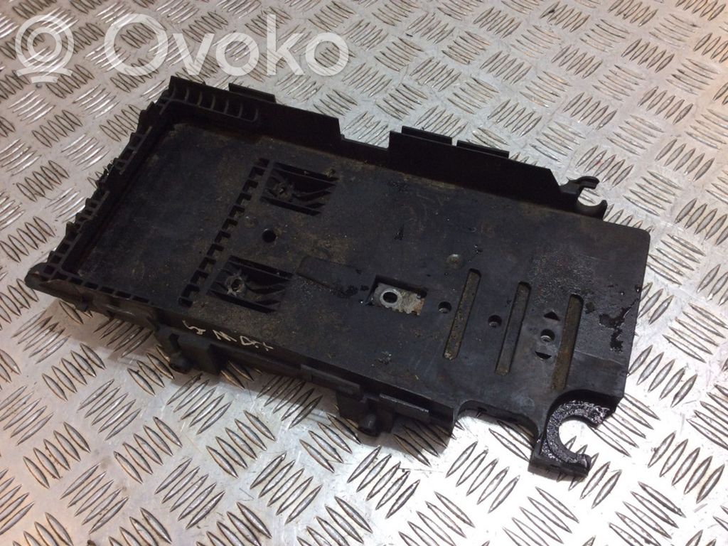 Ford S-MAX Półka akumulatora 