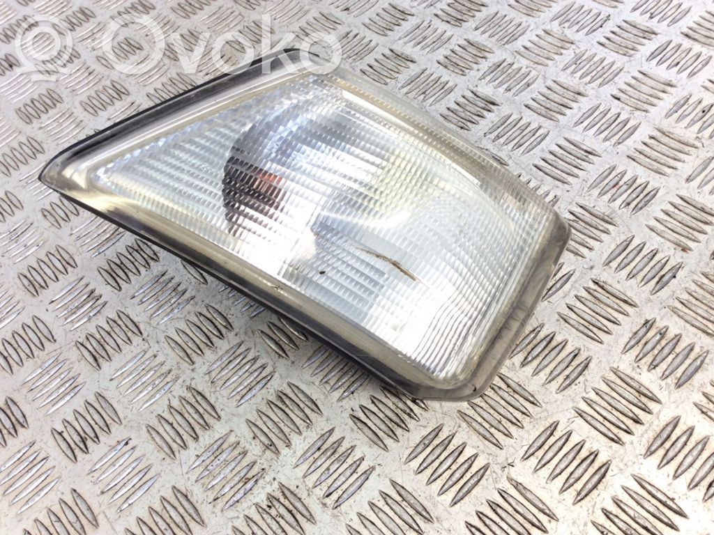 Iveco Daily 45 - 49.10 Front indicator light 