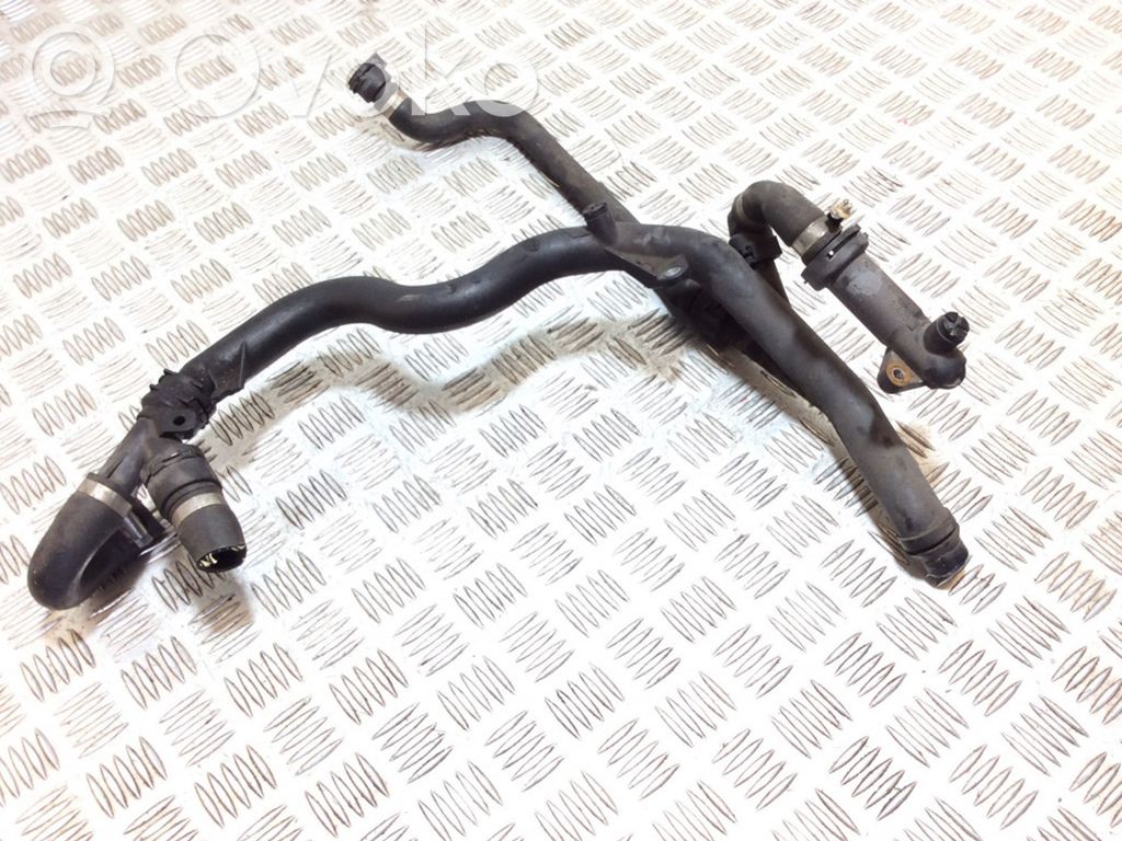 BMW 5 E60 E61 Engine coolant pipe/hose 
