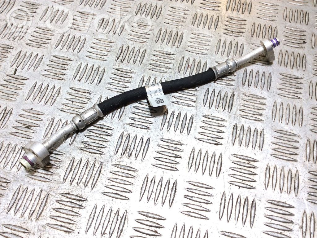 Land Rover Discovery Sport Air conditioning (A/C) pipe/hose 