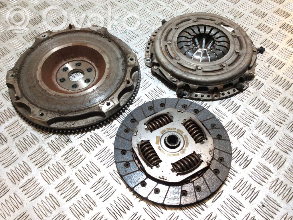 Ford Fiesta Sankabos komplektas 