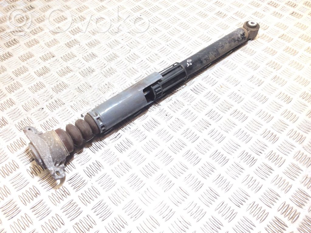 Audi Q2 - Stoßdämpfer hinten 