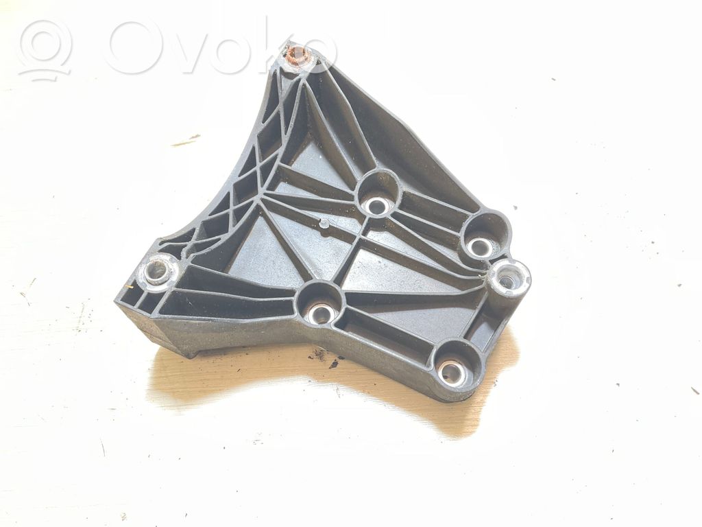 BMW 5 E60 E61 Other engine bay part 