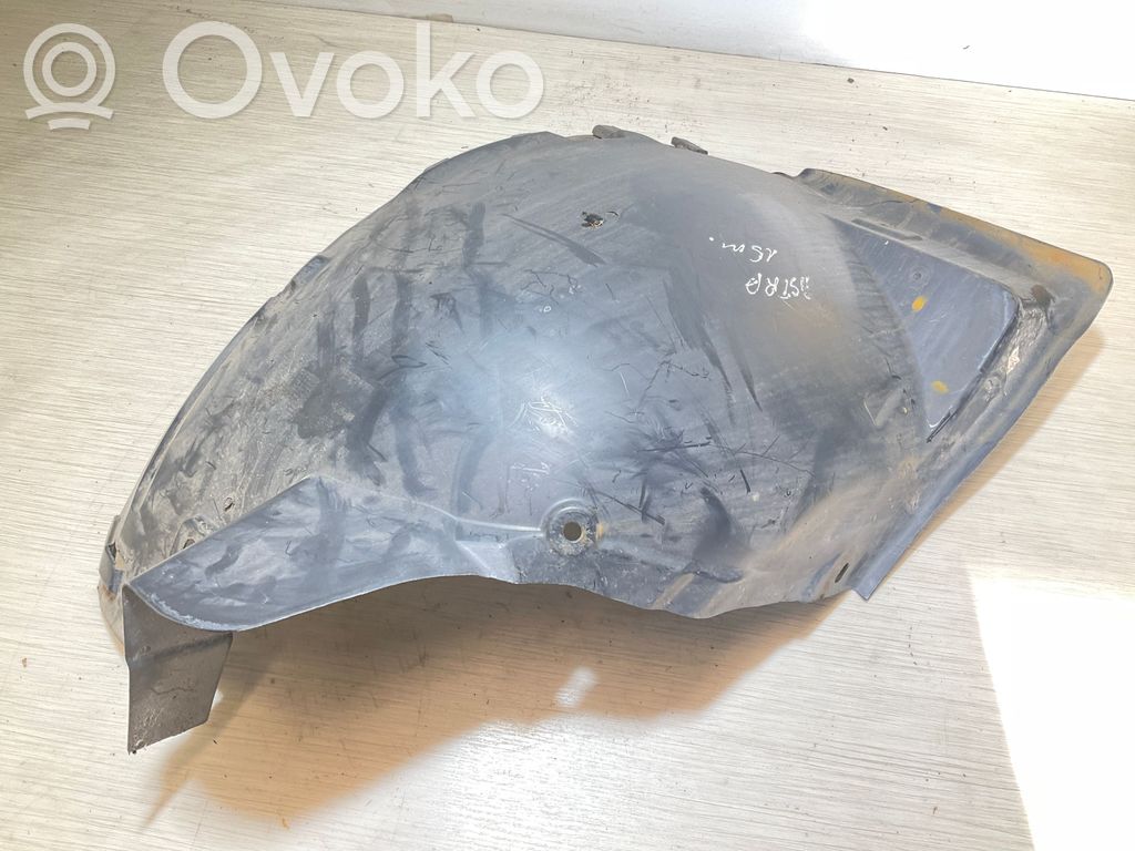 Opel Astra J Nadkole przednie 