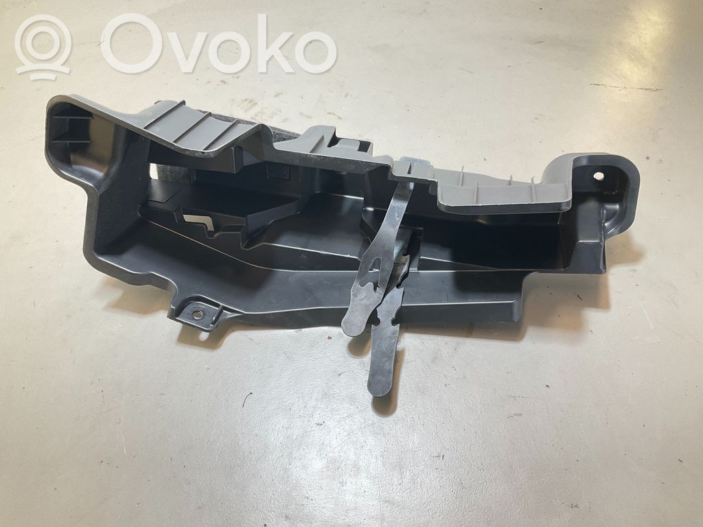 Audi Q3 8U Työkalupakki 