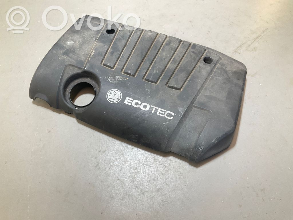 Opel Astra H Couvercle cache moteur 