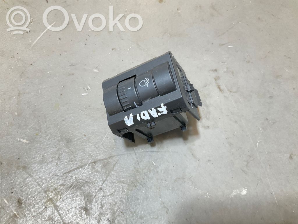 Skoda Fabia Mk3 (NJ) Headlight level height control switch 