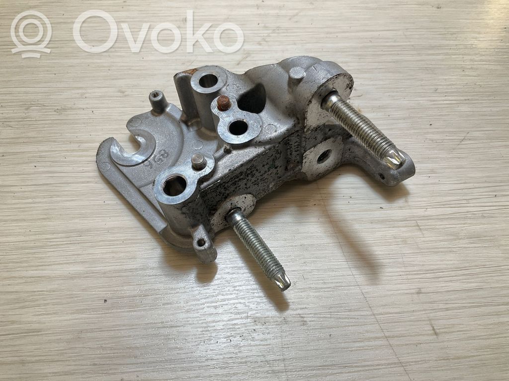 Ford Kuga II Gearbox mounting bracket 