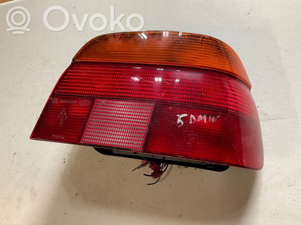 Rear/tail lights