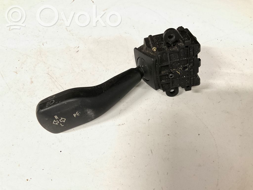 Suuntavilkun vipu   8363662K,0110400025
