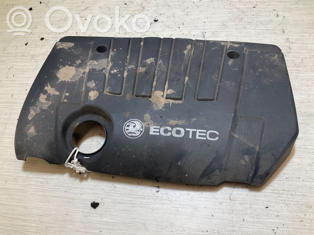Opel Astra H Couvercle cache moteur 