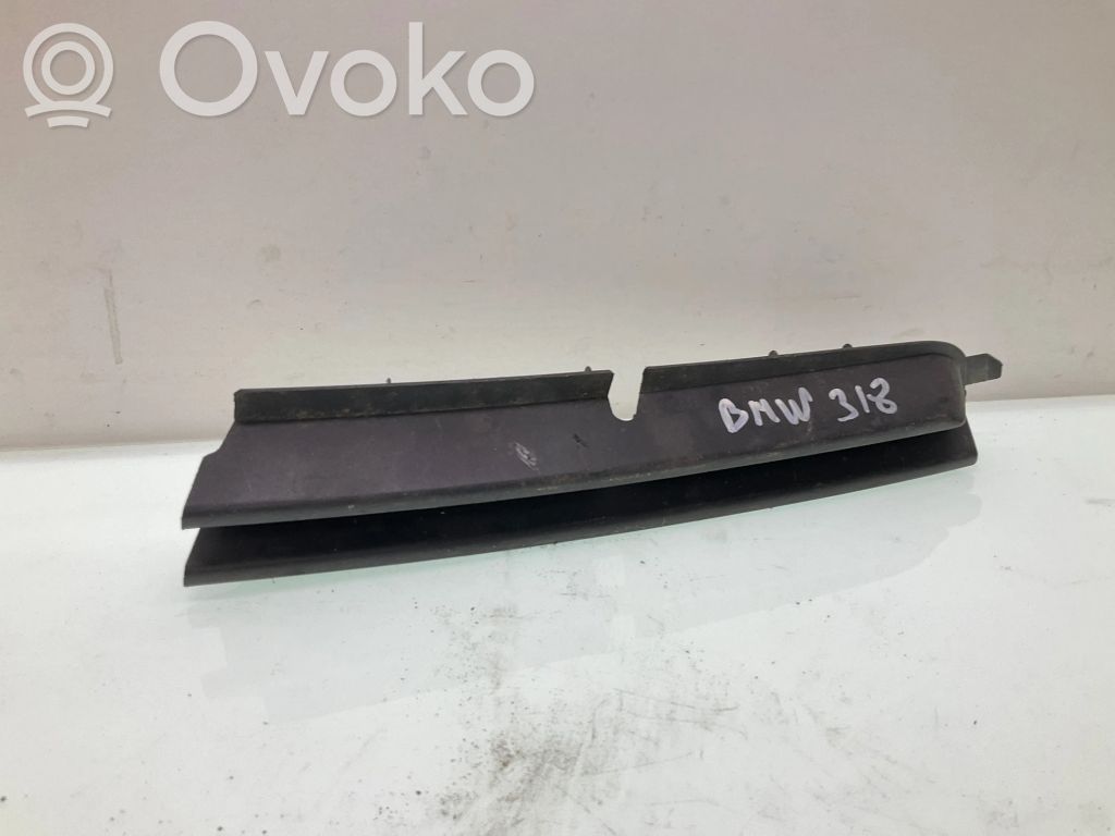 BMW 3 E46 Front bumper lower grill 