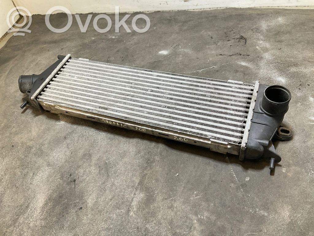 Opel Vivaro Chłodnica powietrza doładowującego / Intercooler 