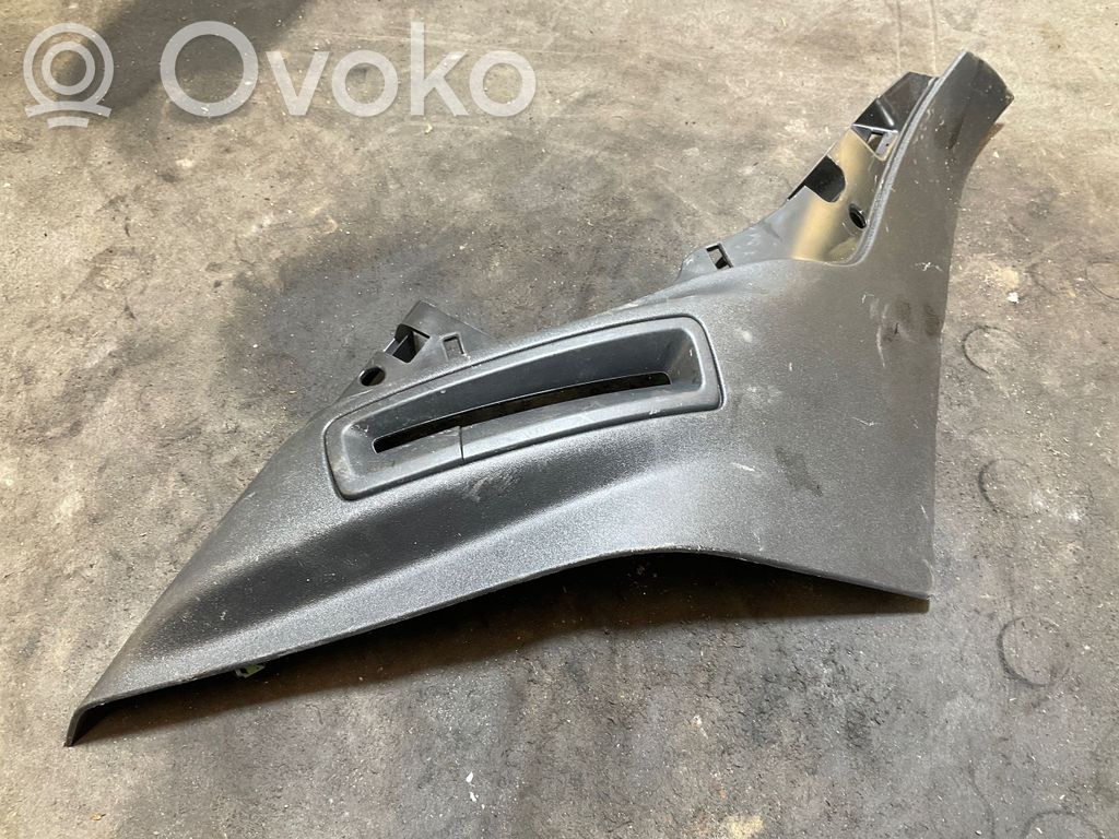 Volvo XC90 (D)pillar trim (top) 