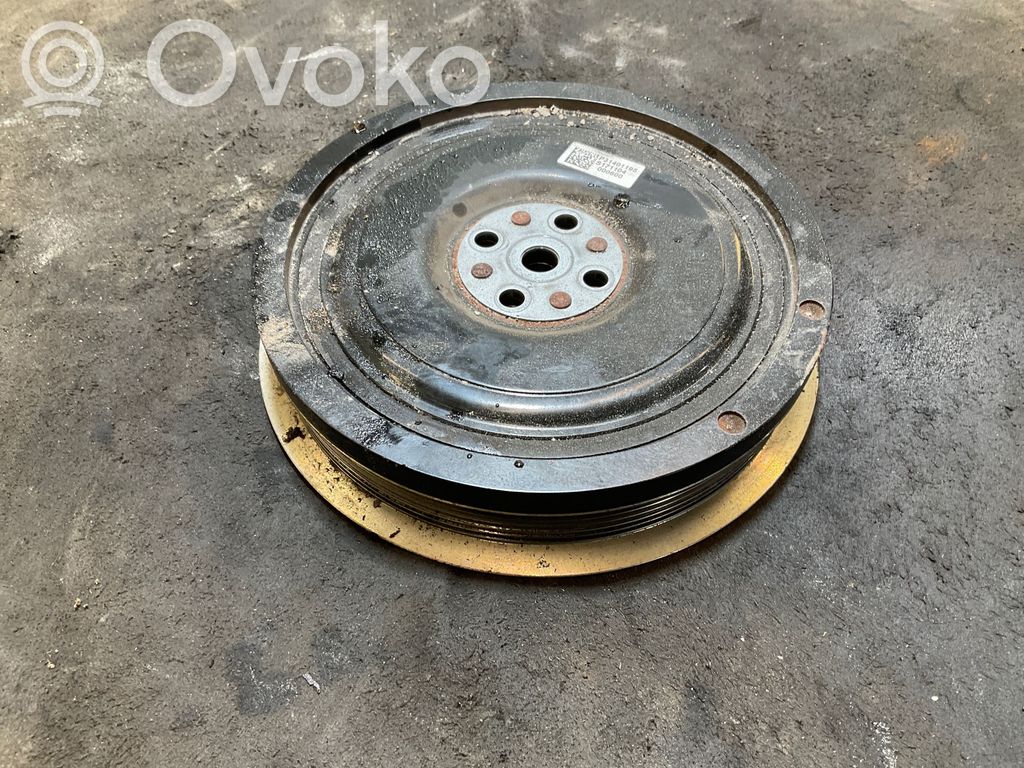 Volvo XC90 Koło pasowe wału korbowego 