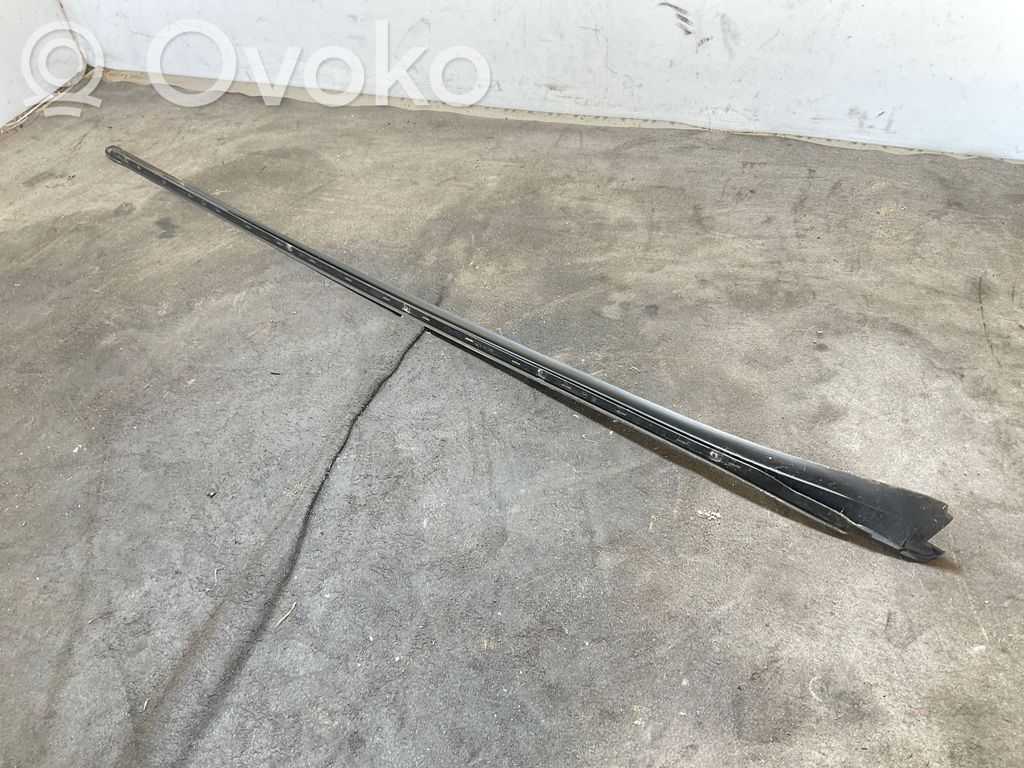 Cupra Born Windshield trim 