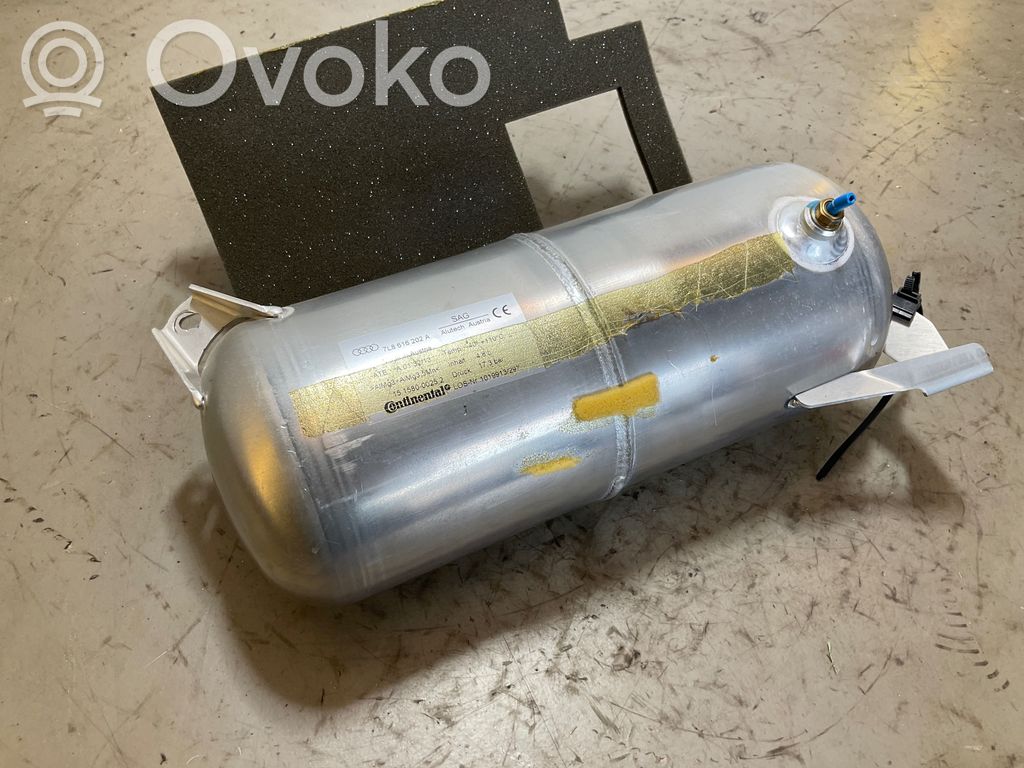 Audi Q7 4L Zbiornik powietrza tylnego zawieszenia pneumatycznego 
