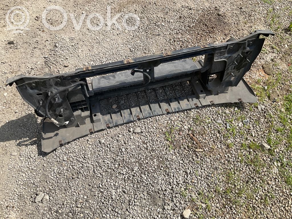 Iveco Daily 6th gen Front piece kit 