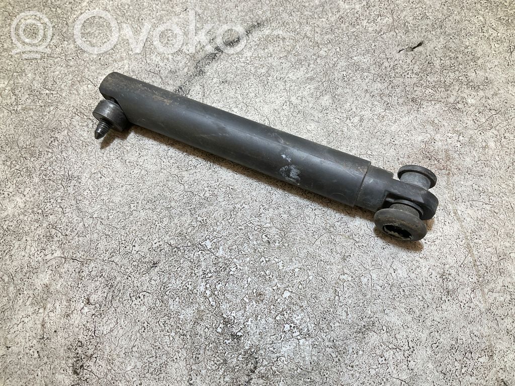 BMW X5 G05 Tailgate/trunk strut/damper 