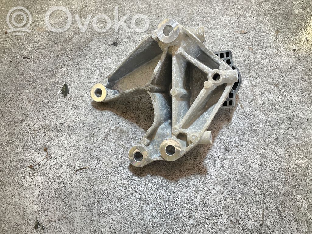 Polestar 2 Engine mount bracket 